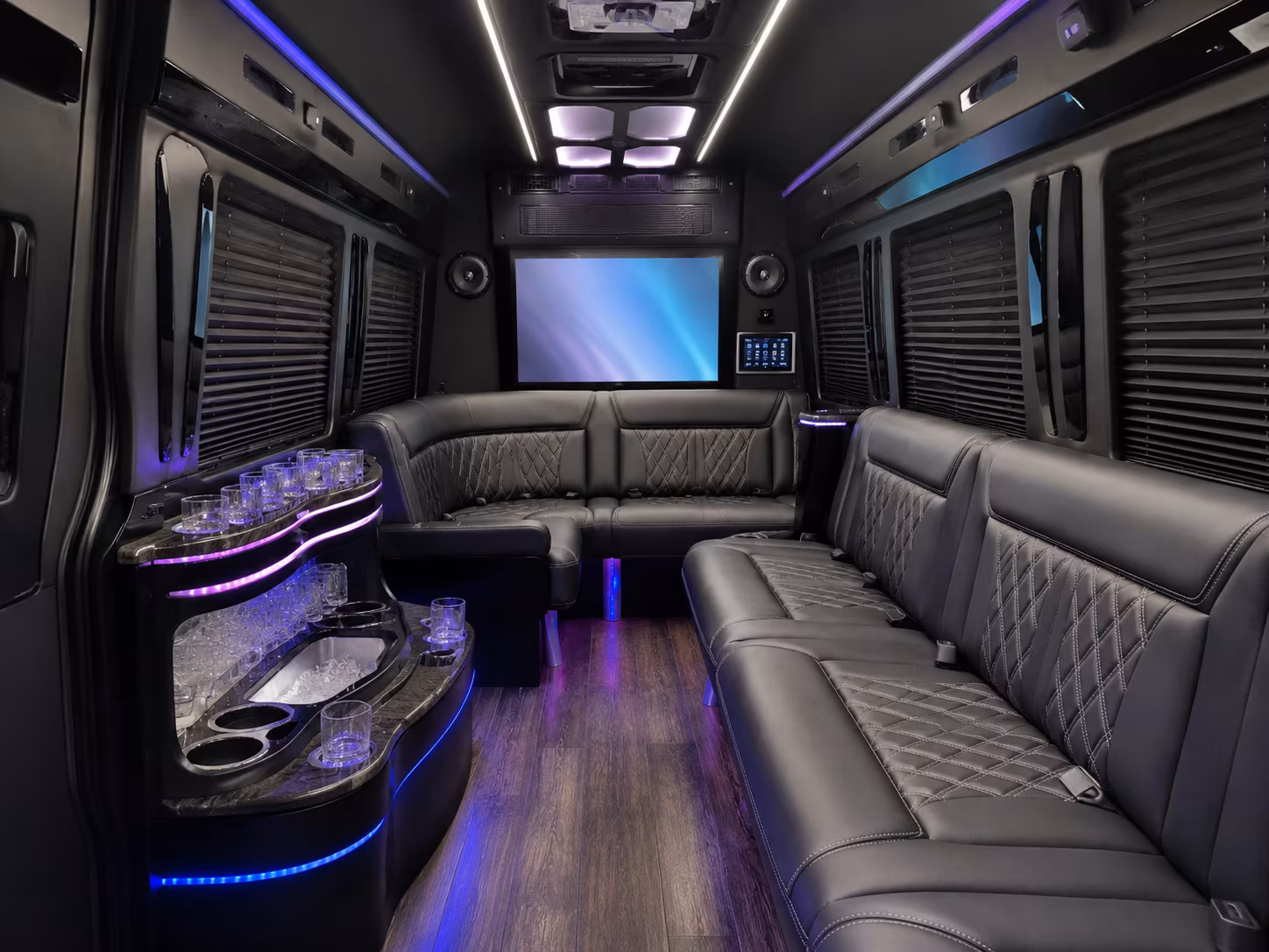 wine bar crawl transportation along las olas and atlantic avenue